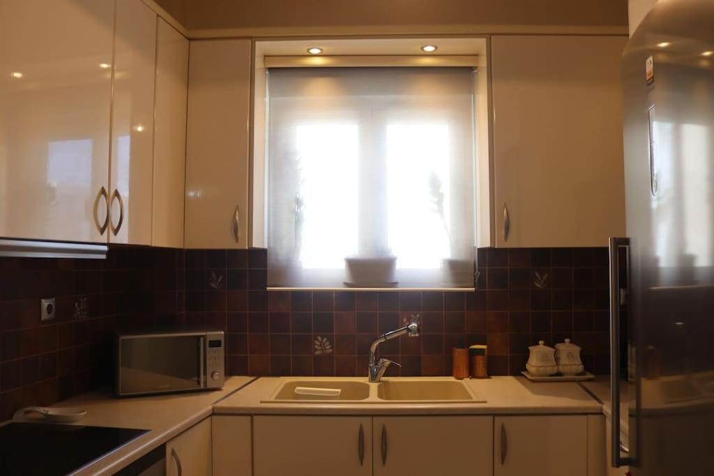 Άνετο Και Βολικό Διαμέρισμα Athènes Extérieur photo